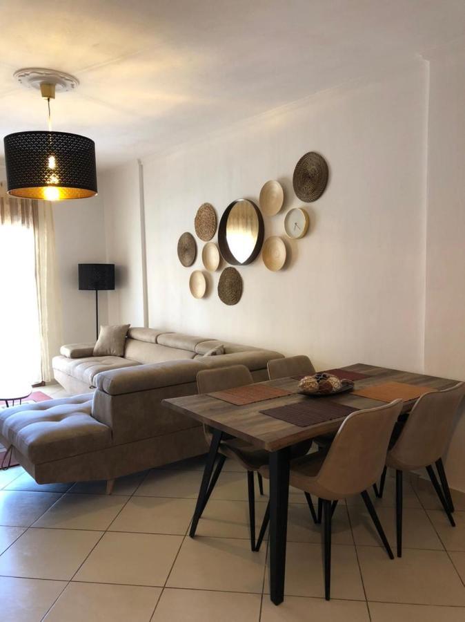 Sunset Apartments Lungomare Vlorë エクステリア 写真