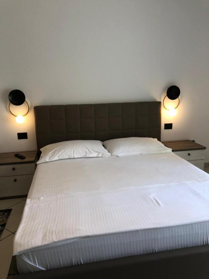 Sunset Apartments Lungomare Vlorë エクステリア 写真