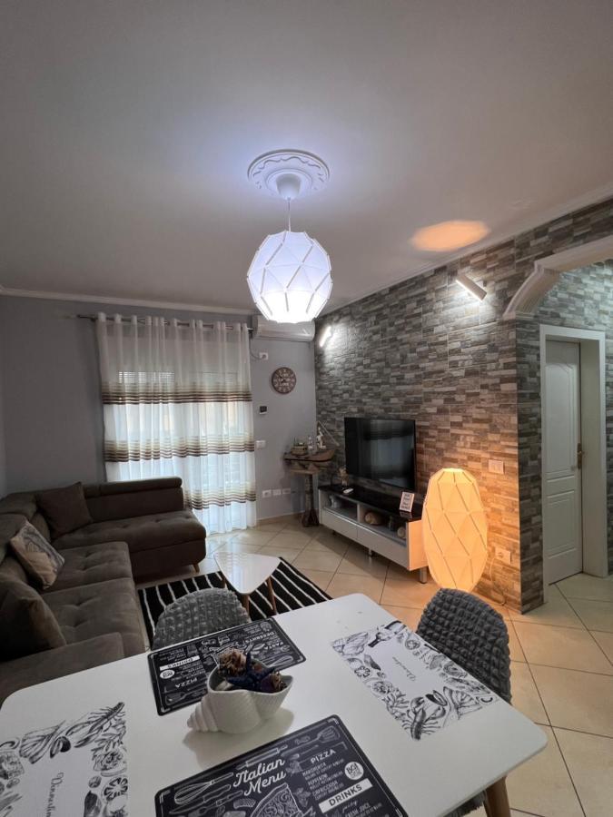 Sunset Apartments Lungomare Vlorë エクステリア 写真