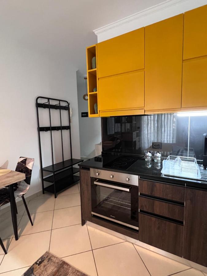 Sunset Apartments Lungomare Vlorë エクステリア 写真