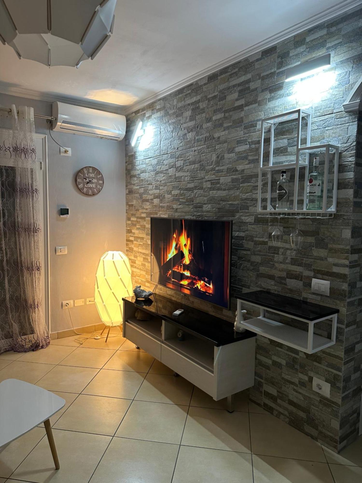 Sunset Apartments Lungomare Vlorë エクステリア 写真